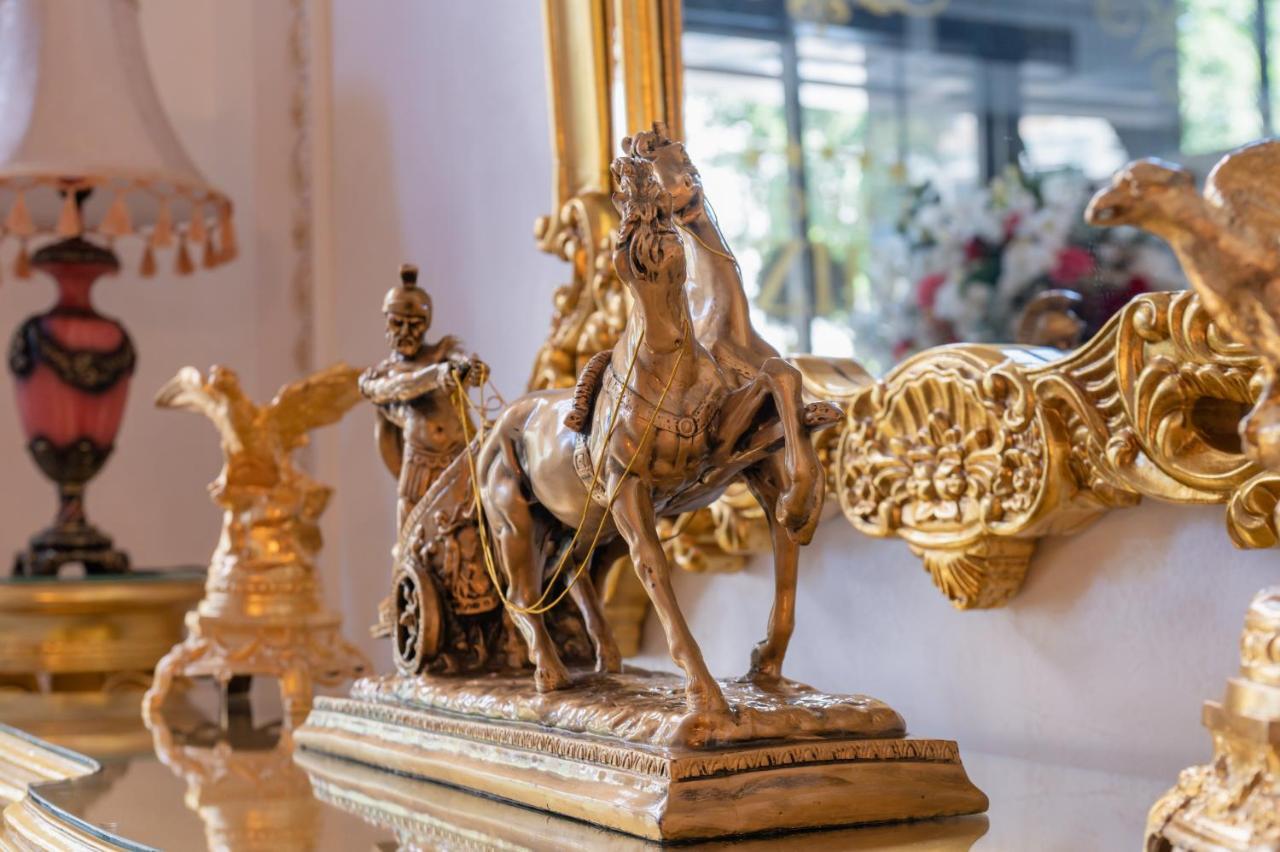 Prezident Palace Belgrade - Adults Only Extérieur photo